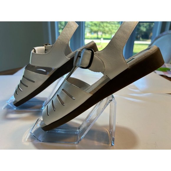Women's Easy Spirit Allise Sandals Size 8.5 N White Textured Leather - Picture 5 of 10
